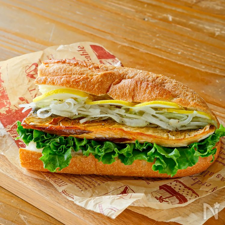 Easy & Flavorful Saba (Mackerel) Sandwich Process2