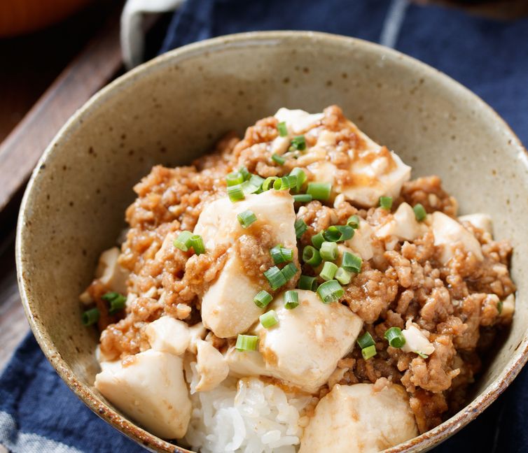 Tofu and Ground Pork Rice Bowl with Savory Chinese-Style Sauce