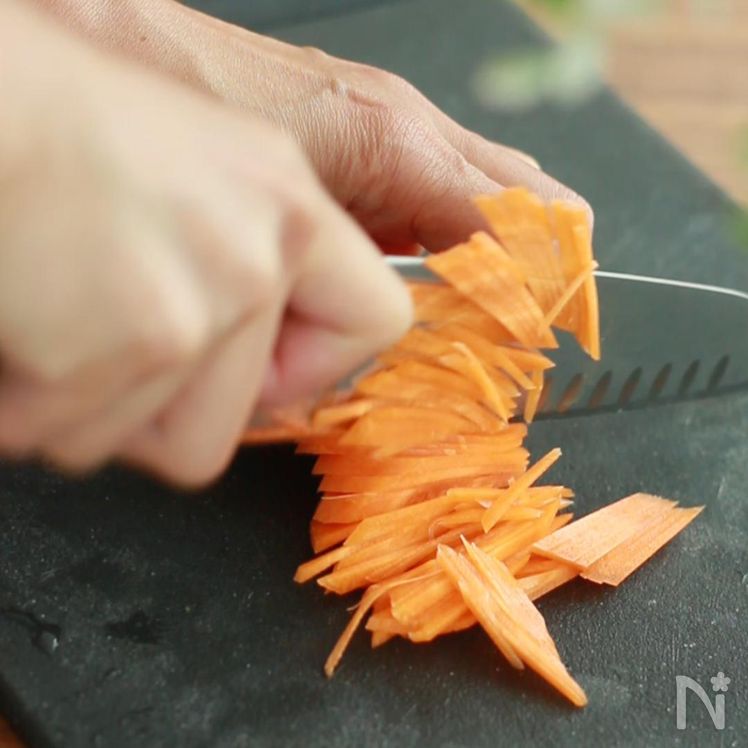 Carrot Kinpira Process1