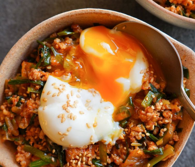 Ground Pork and Kimchi Rice Bowl with Garlic Chives