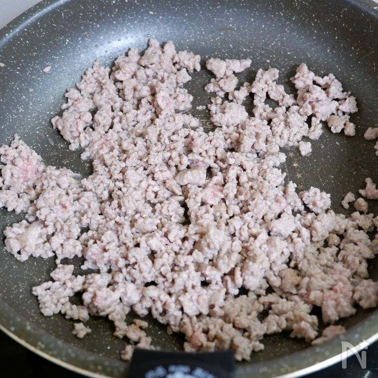 Perfect with Rice: Japanese-Style Mapo Eggplant Process3