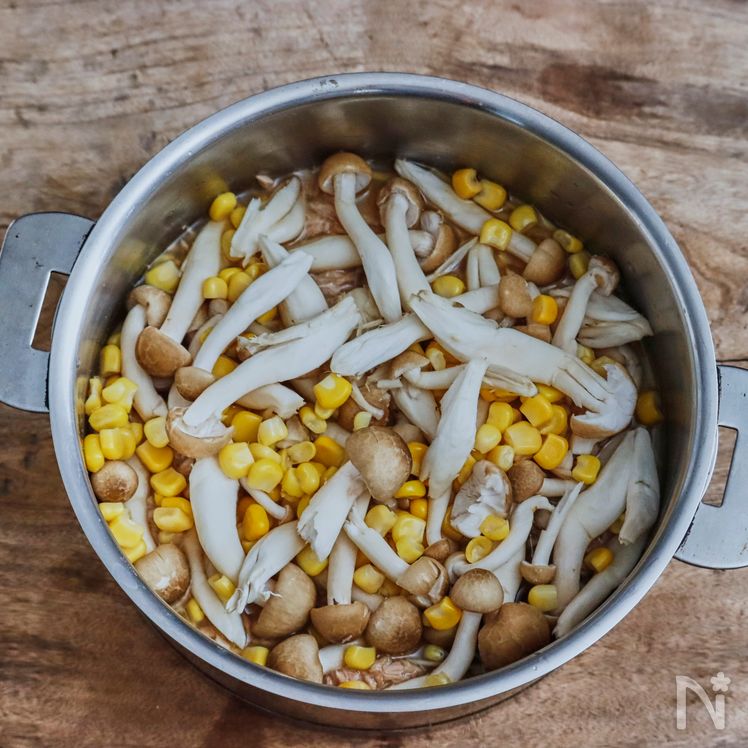 Tuna and Mushroom Rice (Takikomi Gohan) Process3