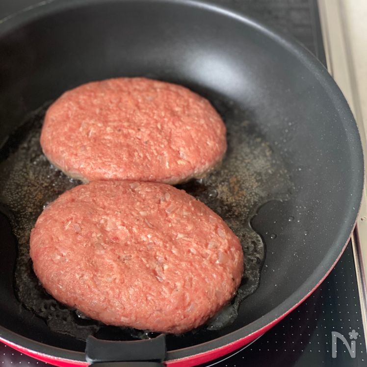 Basic Hamburg Steak Recipe (基本のハンバーグ) Process4