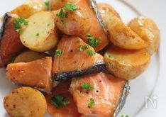 Soy Sauce & Butter Sautéed Salmon with Potatoes