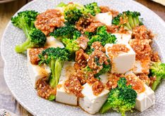 Tofu and Broccoli Salad with Bonito Flakes
