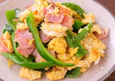 Egg Stir-Fry with Bacon and Bell Peppers