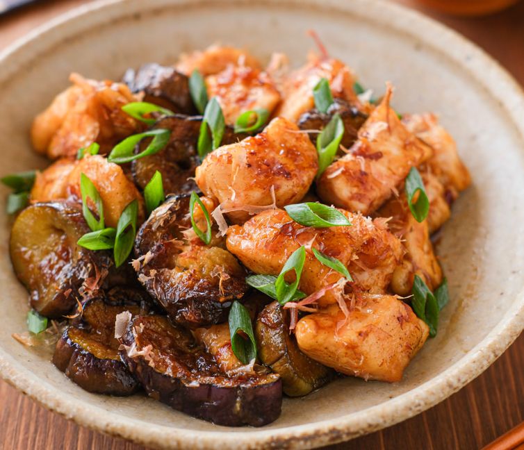 Japanese Stir-Fried Chicken Breast and Eggplant with Bonito Soy Sauce