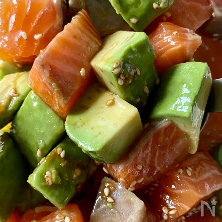 5-Minute Sesame Salmon Poke Process2