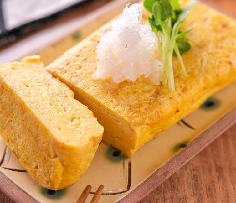 Juicy Japanese Rolled Omelet (Dashi-Maki Tamago)