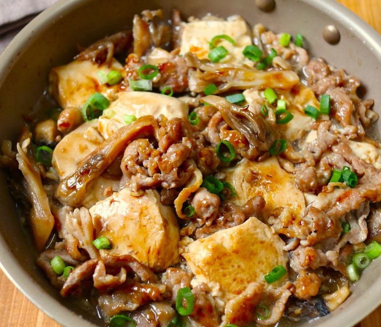 One-Pan Sukini (Simmered Sweet & Savory Pork with Tofu)