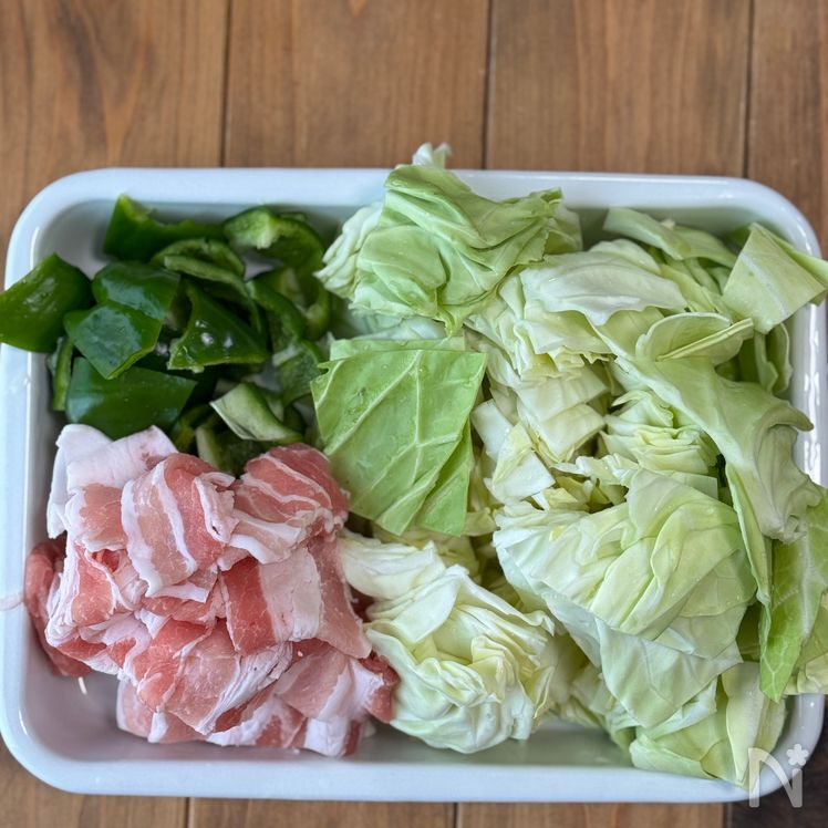 Simple Pork Belly and Cabbage Stir-Fry (Hoi Kō Rō) Preparation
