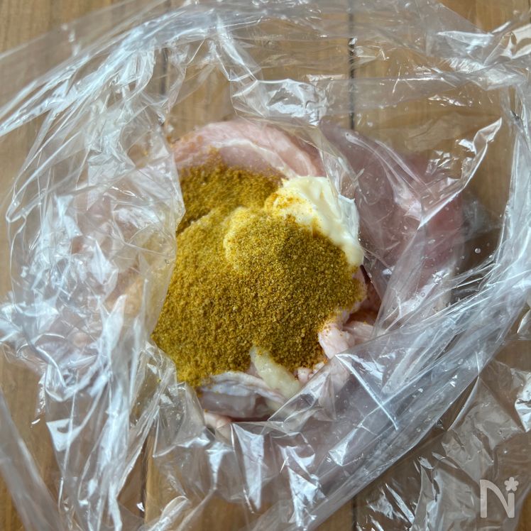 Juicy Large-Cut Chicken Breast Karaage Process1