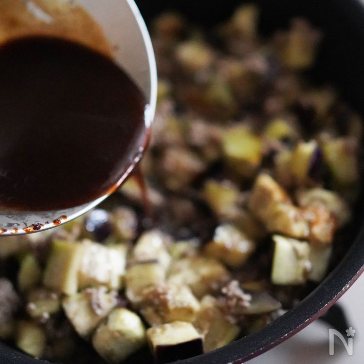 Miso-Style Eggplant and Ground Meat Bowl (Mapo Nasu Donburi) Process3