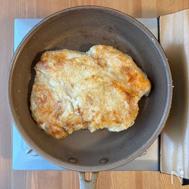 One-Pan Chicken Breast Steak with Tomato Garlic Sauce Process1