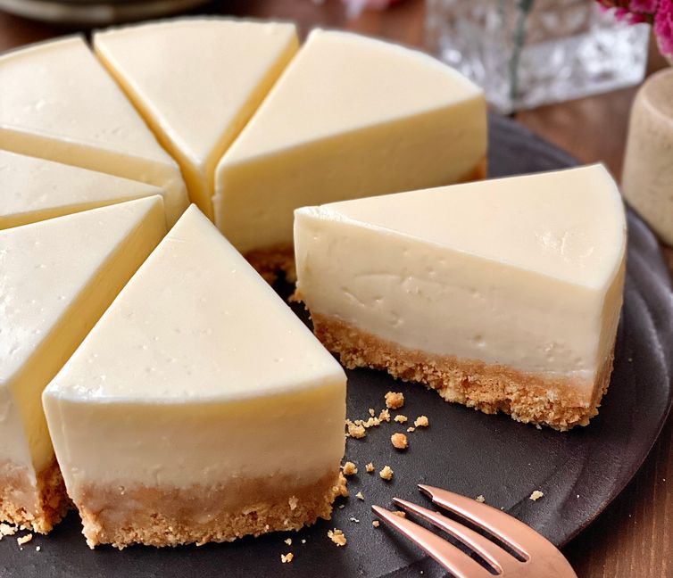 Melty & Rich No-Bake Cheesecake