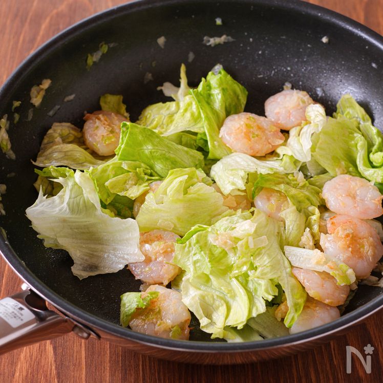 Shrimp and Lettuce Fried Rice Process2