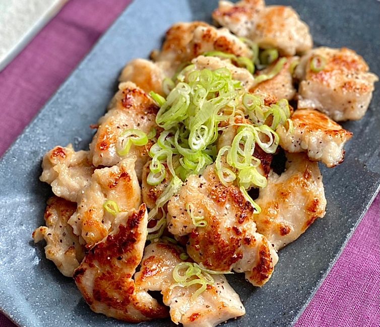 Yakitori-Shop Style “Addictive” Shio-Dare Chicken