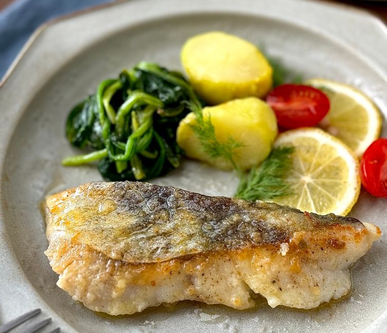 Pan-Seared Cod with Lemon Butter Sauce (Tara Meunière)
