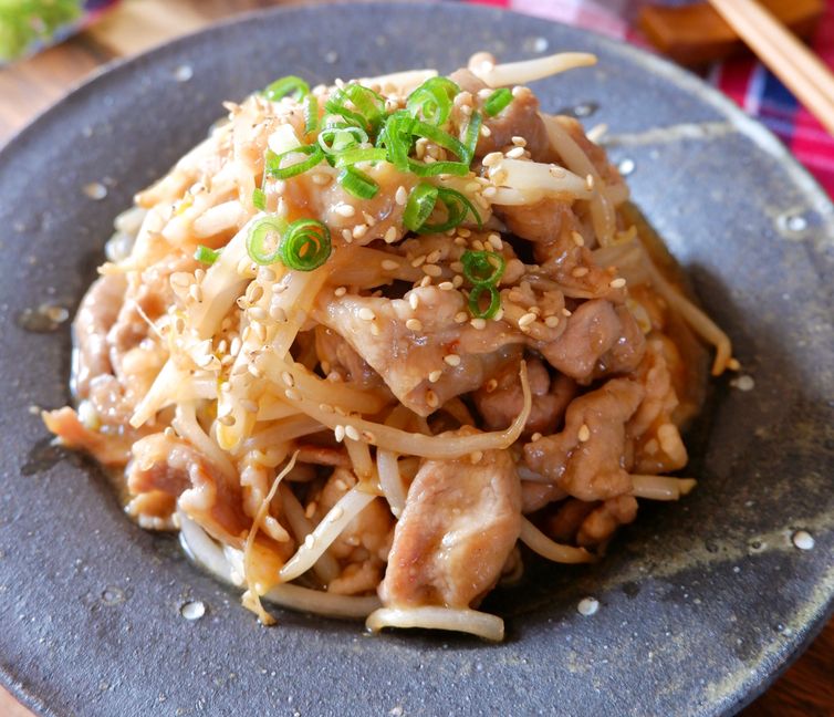 Stir-Fried Pork and Bean Sprouts with Oyster Miso Glaze