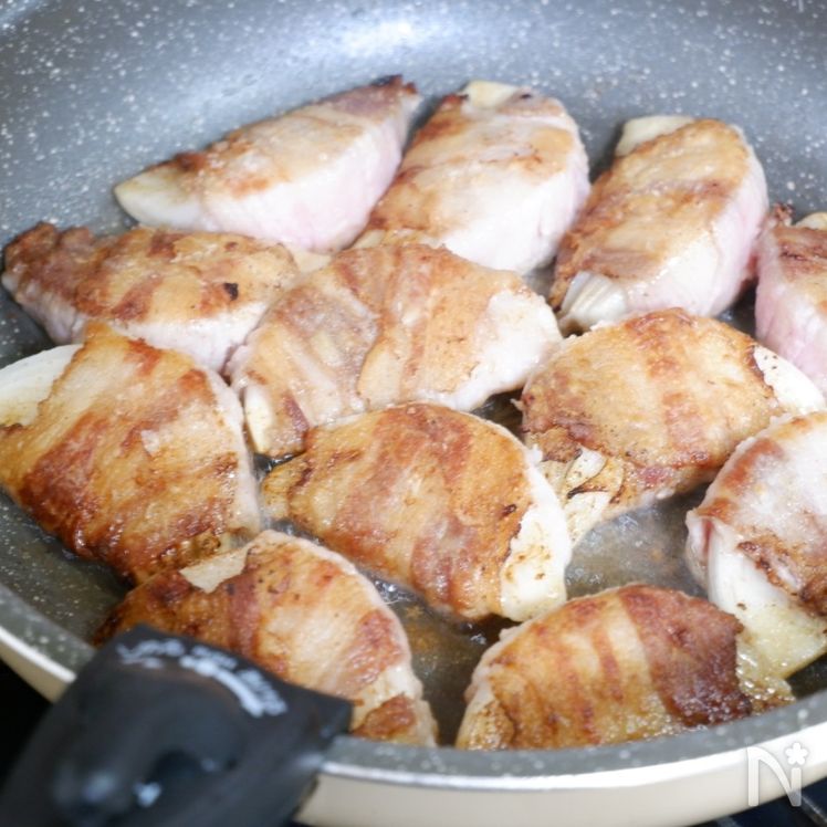Sweet and Savory Pork-Wrapped Sweet Onions Process4