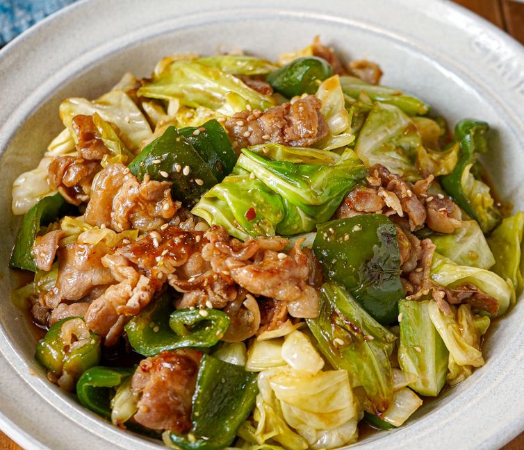 Simple Pork Belly and Cabbage Stir-Fry (Hoi Kō Rō)