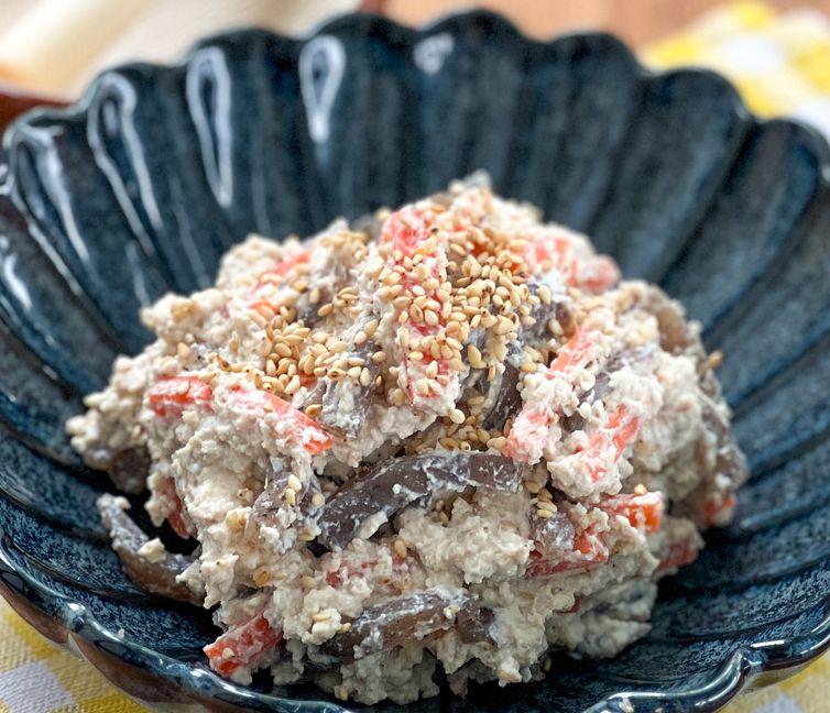 Japanese Shira-ae: Creamy White Sesame Tofu with Konnyaku & Carrots