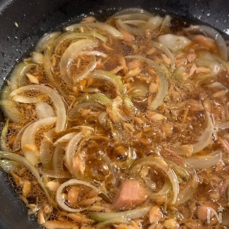 Tuna Yaki Udon (Stir-Fried Udon with Tuna) Process3