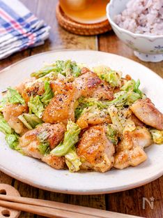 Stir-Fried Chicken and Cabbage with Miso Mayo