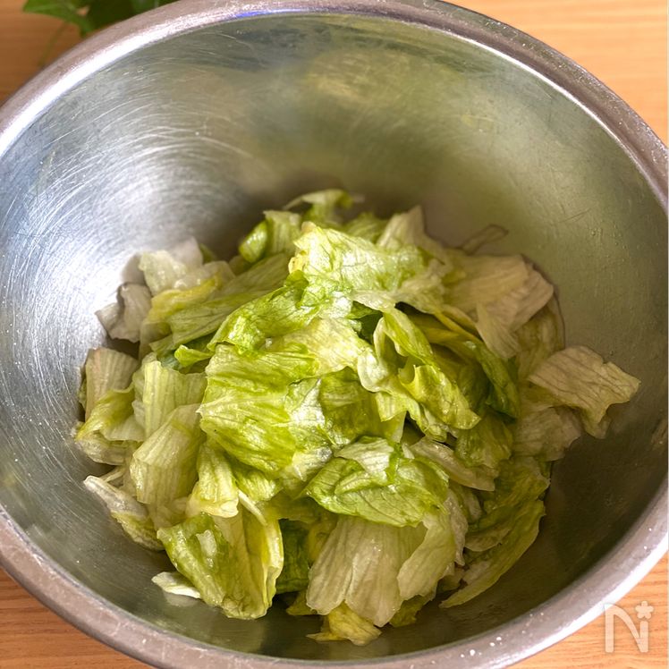 Addictive Japanese Lettuce Salad Process1