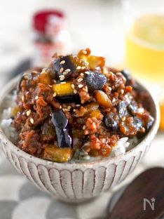 Miso-Style Eggplant and Ground Meat Bowl (Mapo Nasu Donburi)