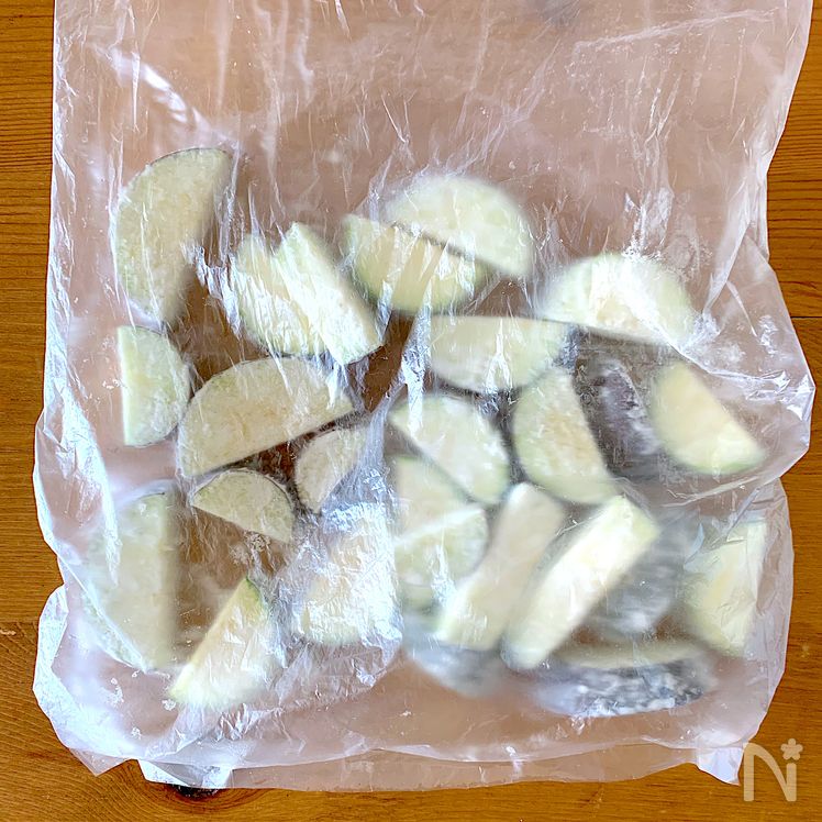 Crispy Teriyaki Salmon with Summer Vegetables Process2