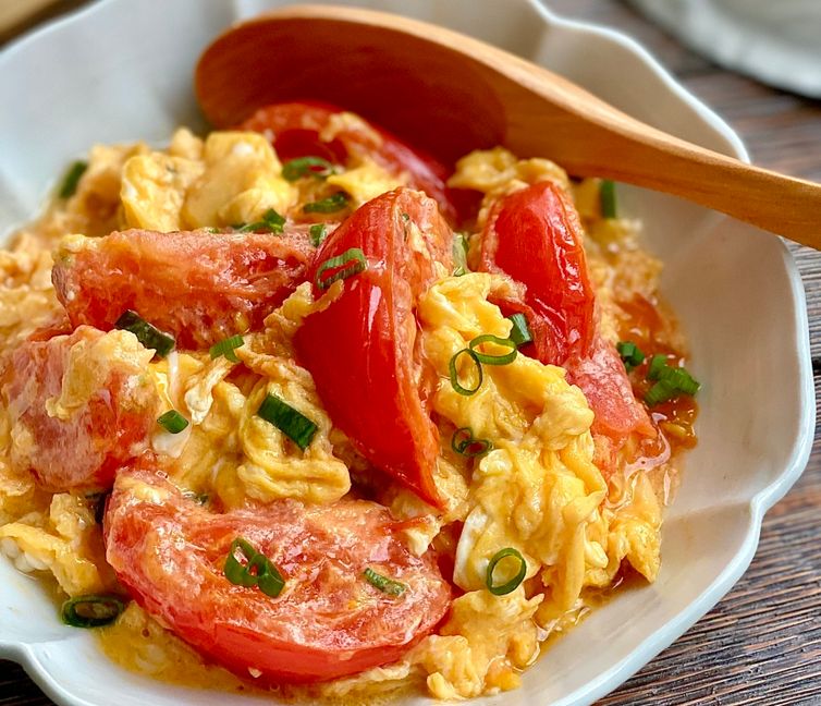5-Minute “Extra-Umami” Chinese Tomato & Egg Stir-Fry