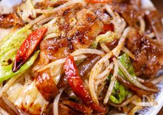 Super-Rich Stir-Fried Pork and Vegetables with Bold Japanese Worcestershire Sauce