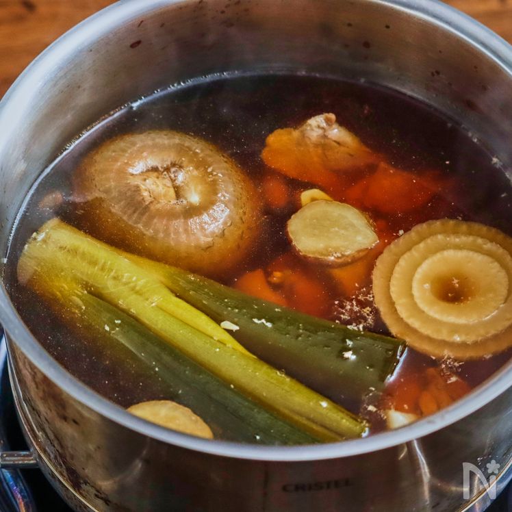 Simple and Easy Soy Sauce Ramen Process1