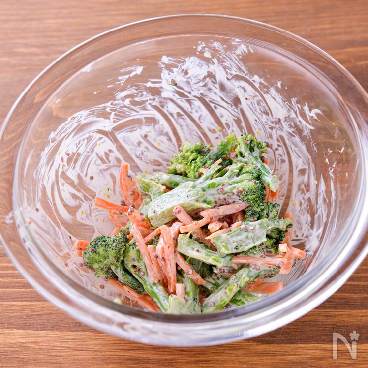 Broccoli and Carrot Salad with Mustard Mayo Dressing Process2