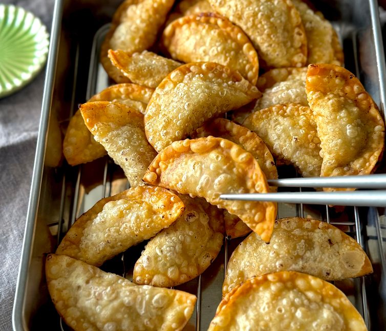 Pork Kimchi Fried Dumplings (Age Gyoza, 揚げ餃子)