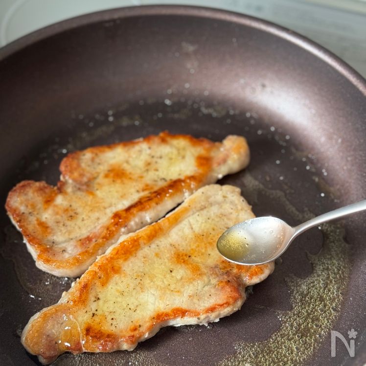Garlic Butter Soy Sauce Pork Sauté Process7