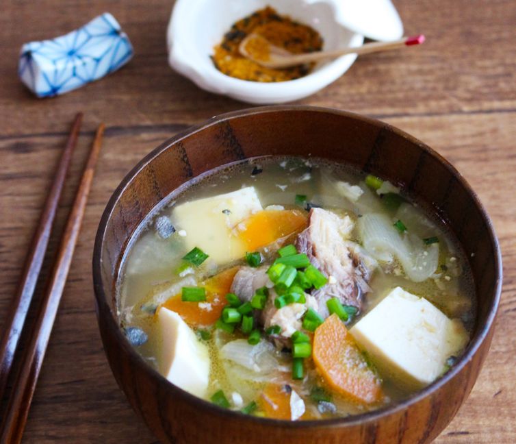 Nutritious Canned Mackerel Miso Soup