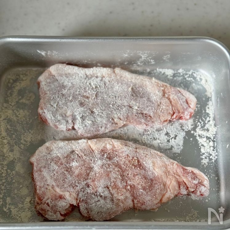 Garlic Butter Soy Sauce Pork Sauté Process4