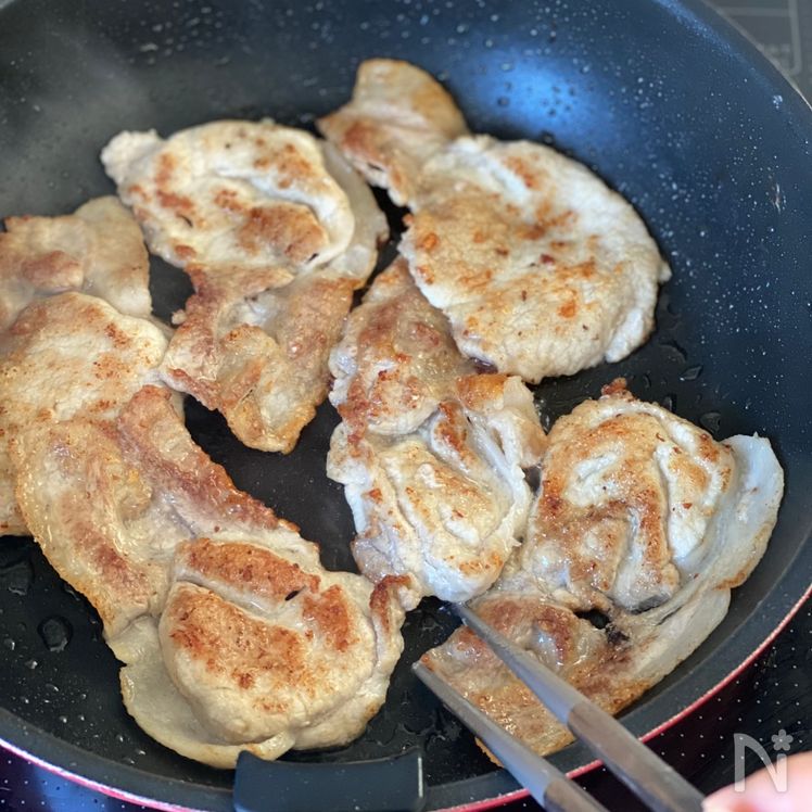 Tender and Juicy Ginger Pork (Buta no Shōgayaki, 豚の生姜焼き) Process4