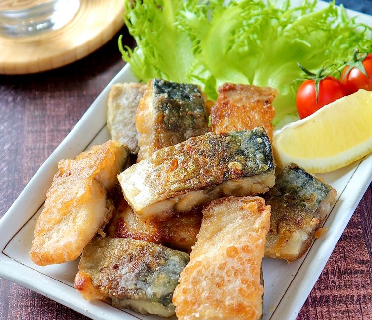Crispy Outside, Fluffy Inside – Savory Pan-Fried Salted Mackerel