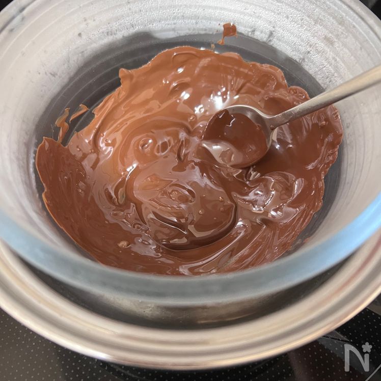 3-Ingredient Oreo Cream-Filled Chocolates Process1