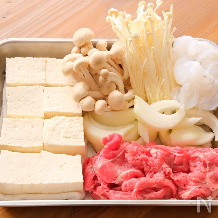 Simple Simmered Tofu and Meat (Nikudōfu, 肉豆腐) Preparation