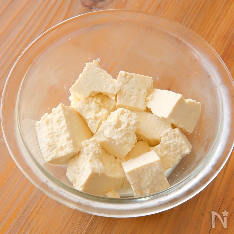 Sautéed Tofu (Iri Dōfu, 炒り豆腐) Process1