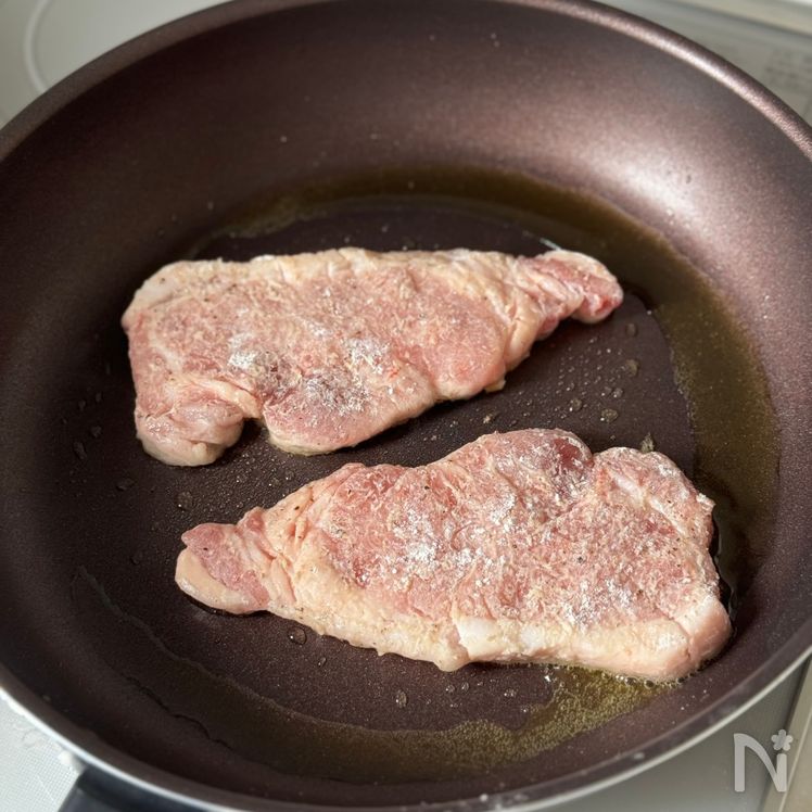 Garlic Butter Soy Sauce Pork Sauté Process6