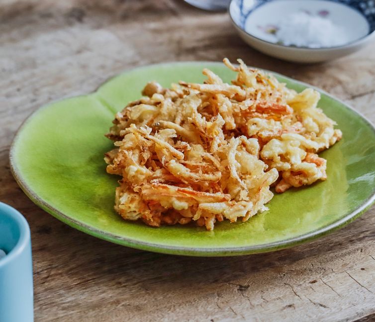 Mixed-vegetable tempura(Kakiage)
