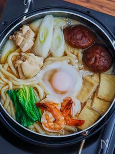 Simmered Udon Noodles(Nikomi Udon)