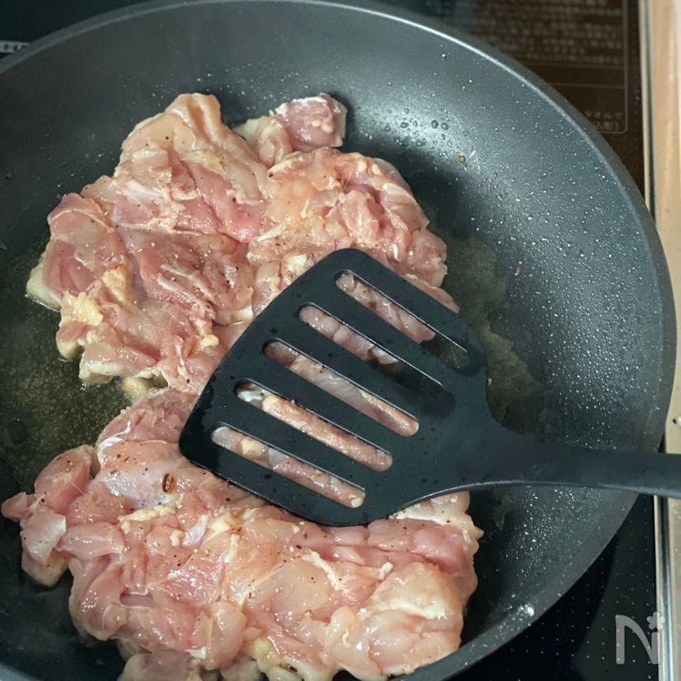 Chicken Sauté with Garlic Butter Soy Sauce Process4