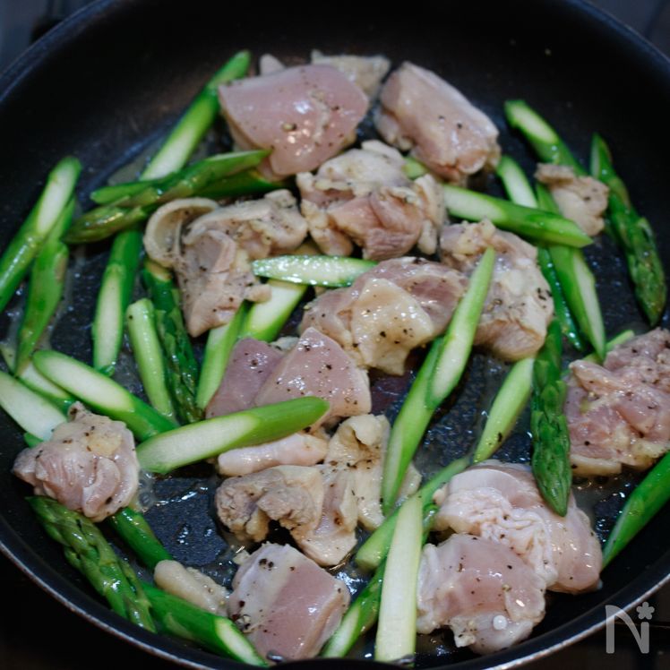 Chicken and Asparagus with Salty Lemon Sauce Process3