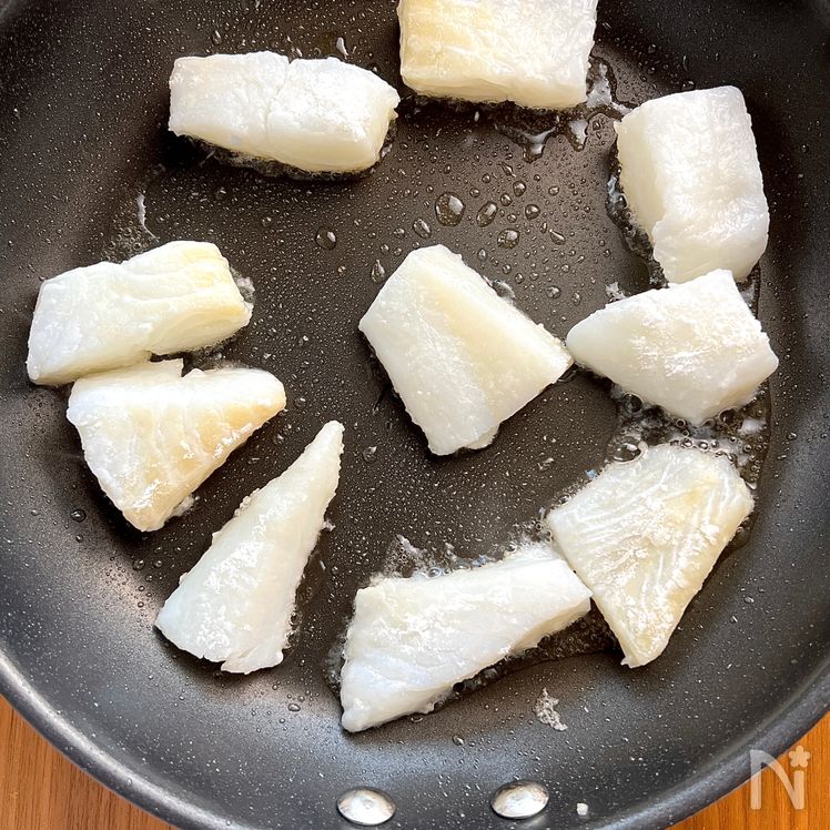 White Fish in a Sweet and Sour Ketchup Sauce Process2